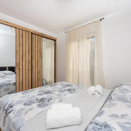 Happy Place Apartment Kastela